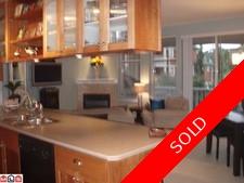 South Surrey  Condo for sale:  1 bedroom 930 sq.ft. (Listed 2010-10-24)